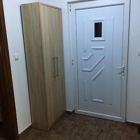 Sangaj Apartment Belgrado Esterno foto